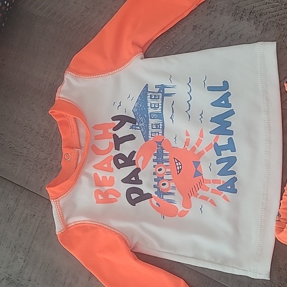 Children's Place Baby Boy Swim Set Shorts with Matching Top 0-3 months - Picture 2 of 5